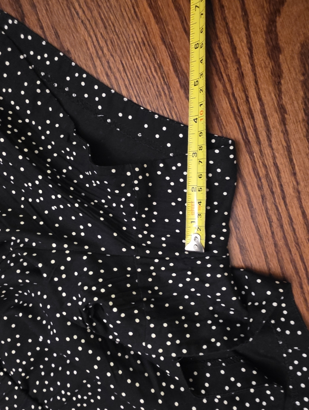 Madewell Black with Cream Polka Dot Drapey Pull-On Shorts - Size Medium - Picture 12 of 12